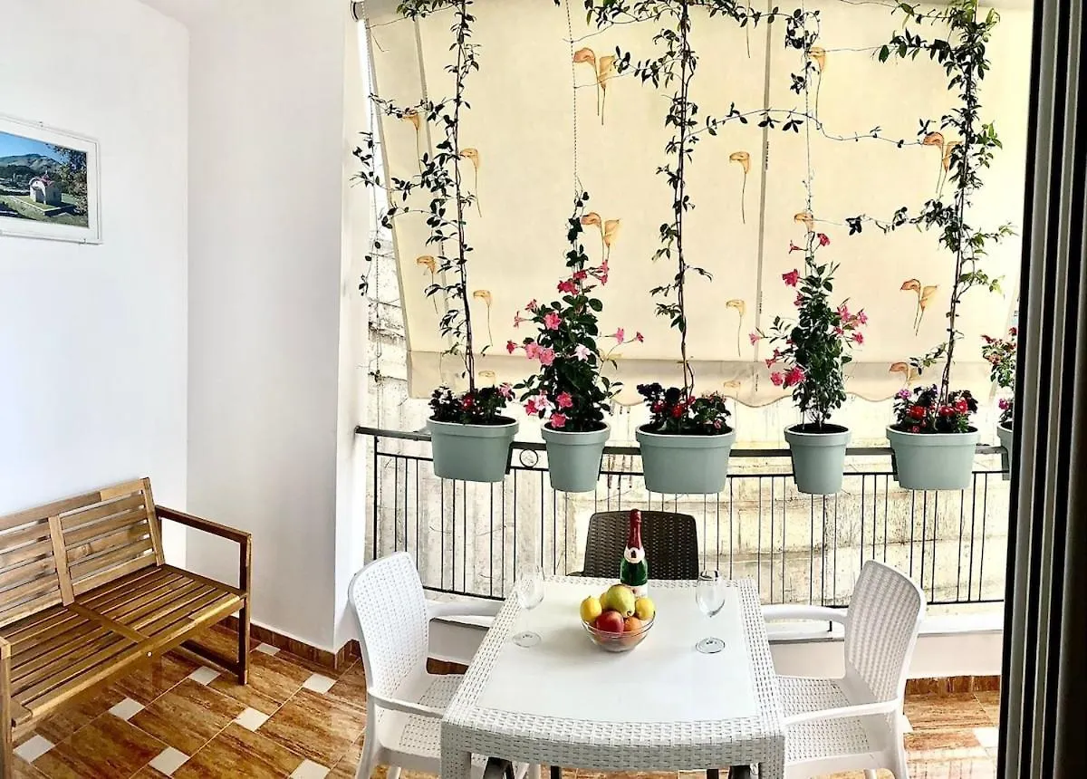 Apartment Paradise Apartament Sarande