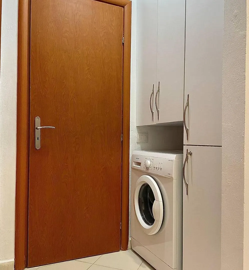 Paradise Apartament Sarande 0*,  Albania